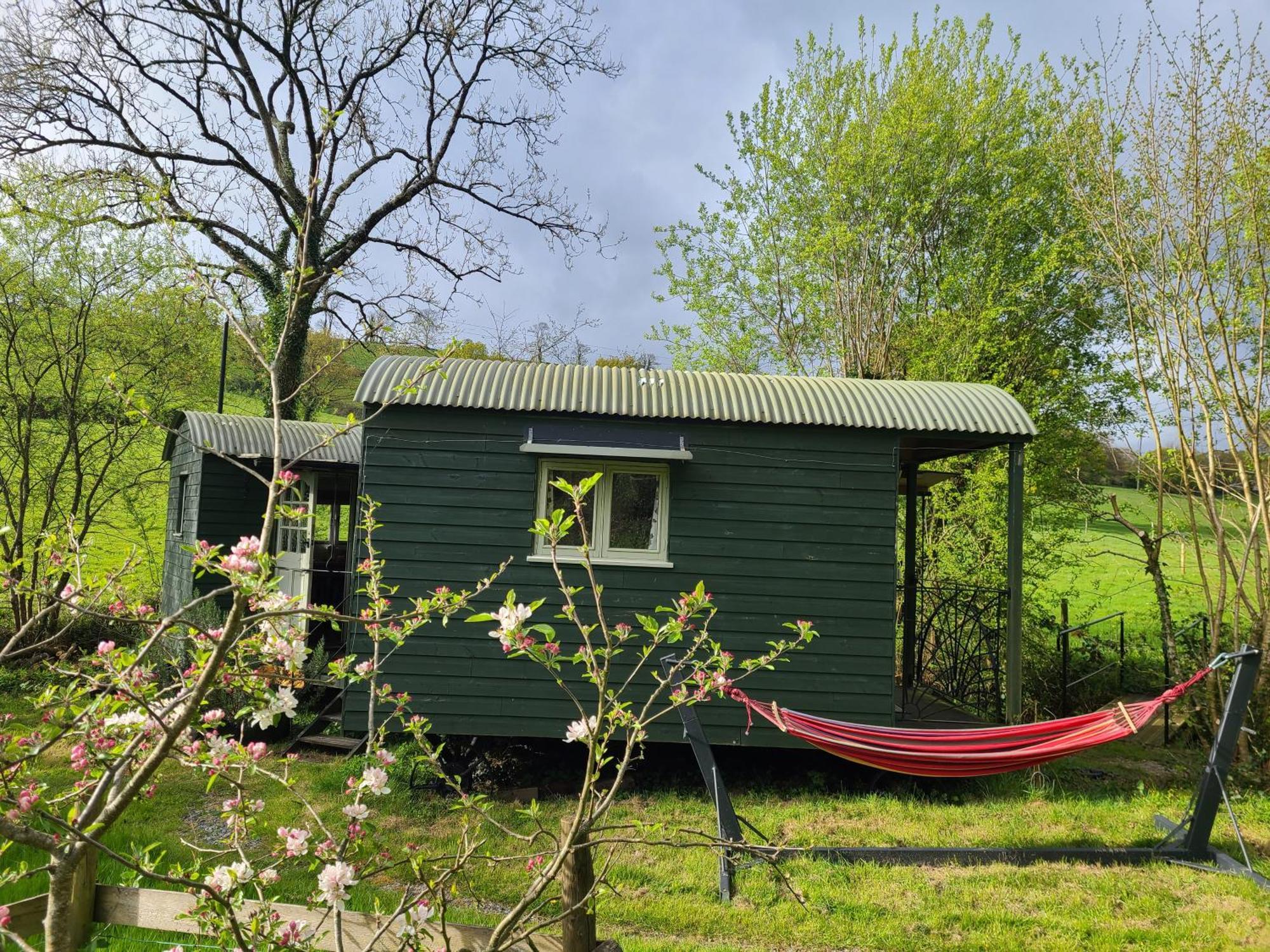 Penn Bergeyn Shepherd's Huts * Exeter