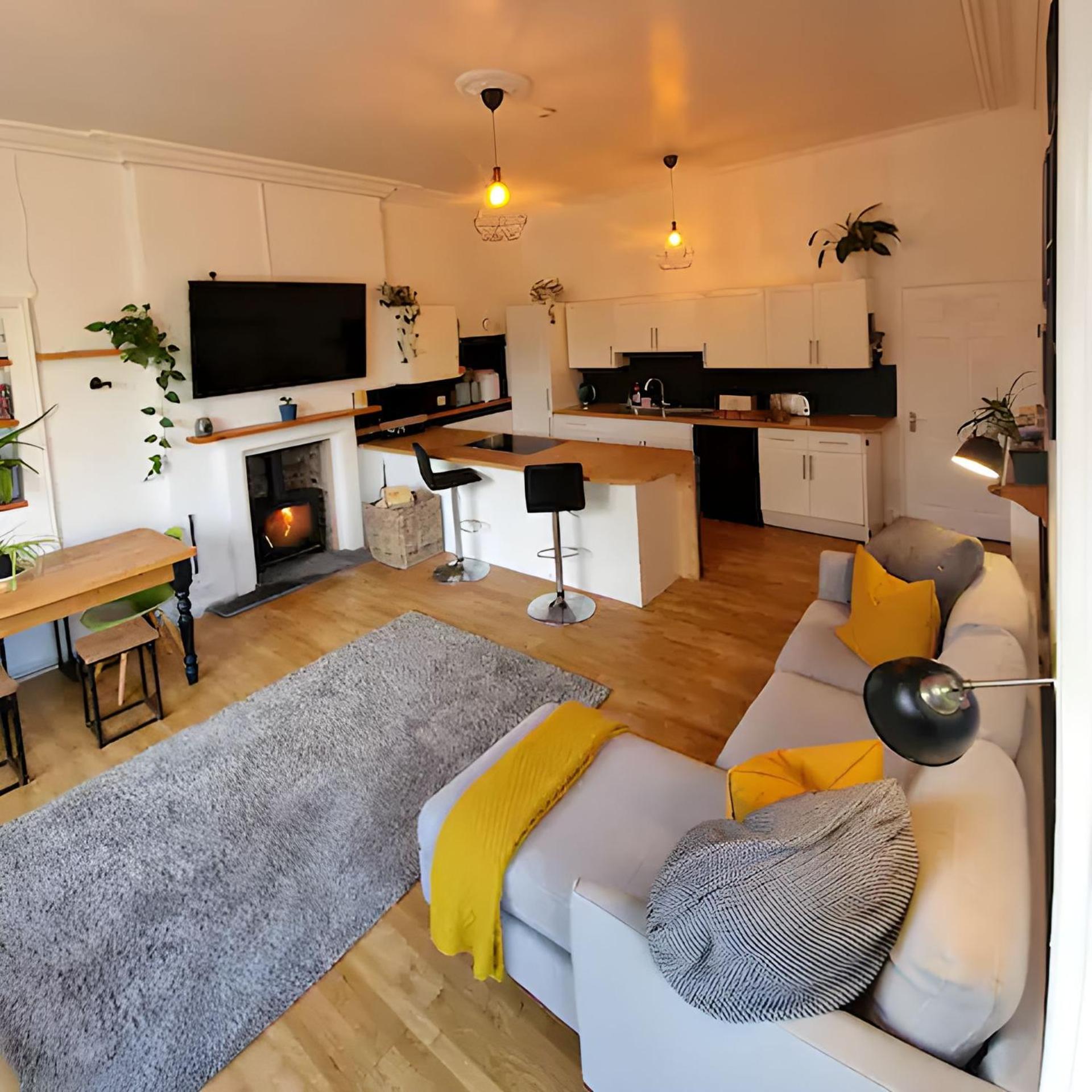 Appartement Large 2 Bed, 2 Bath Apt, Parking, Huge Garden, Sky Tv, Wifi, Direct Option Exeter