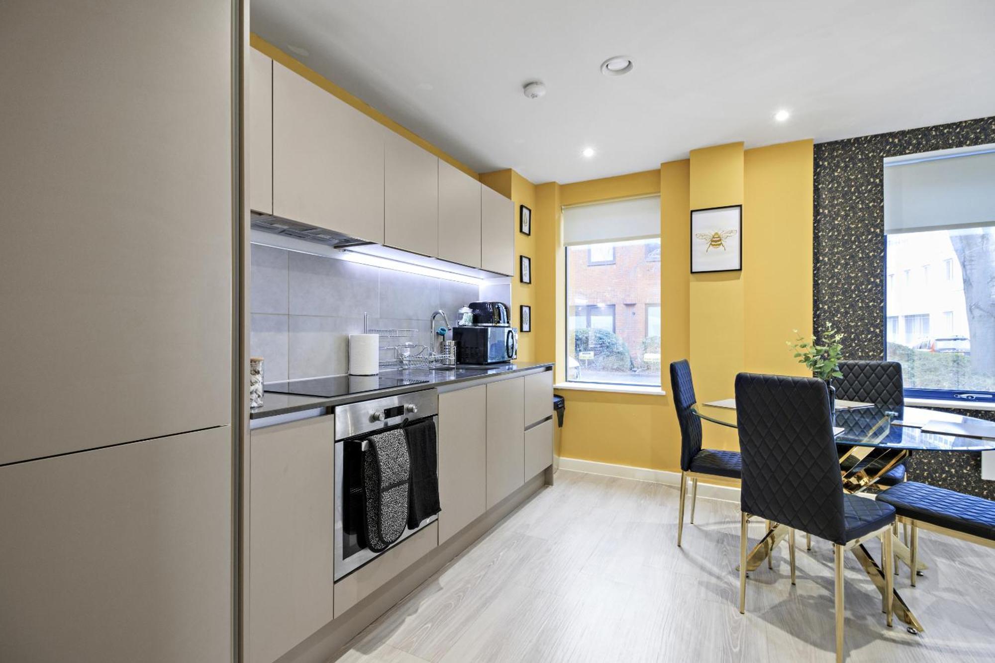 Linacre 1&2 - One And Two Bed Flat Behind The Cathedral With Free Parking And Fast Wifi Appartement Exeter