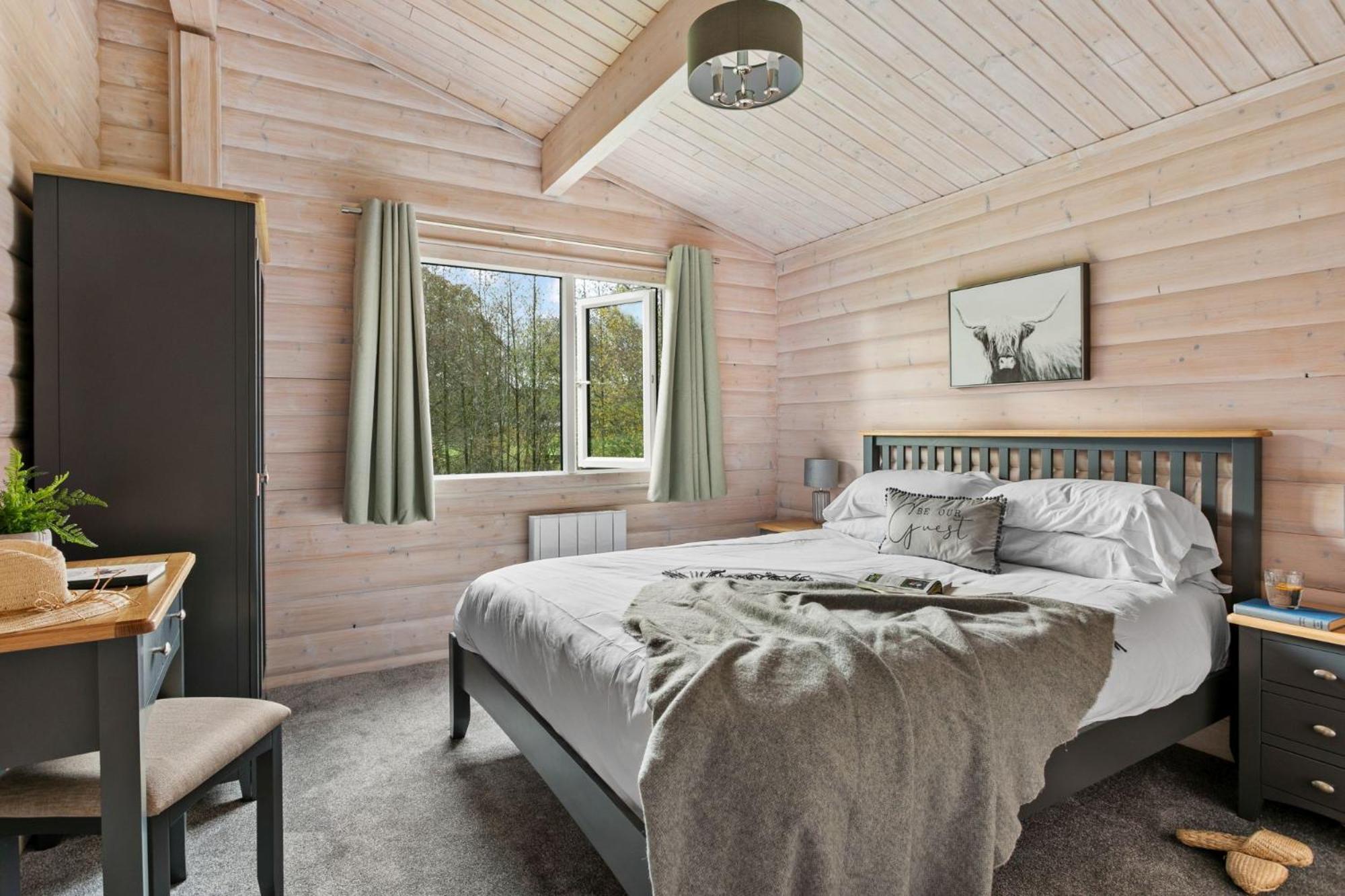 Alder Vip Hot Tub Apartment