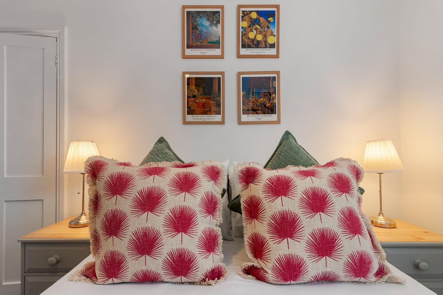 Maple House - Park View Sleeps 7 Exeter