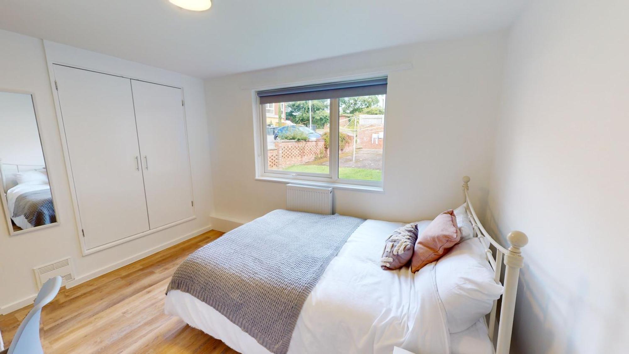 Apartment Inviting & Cozy 3-bed