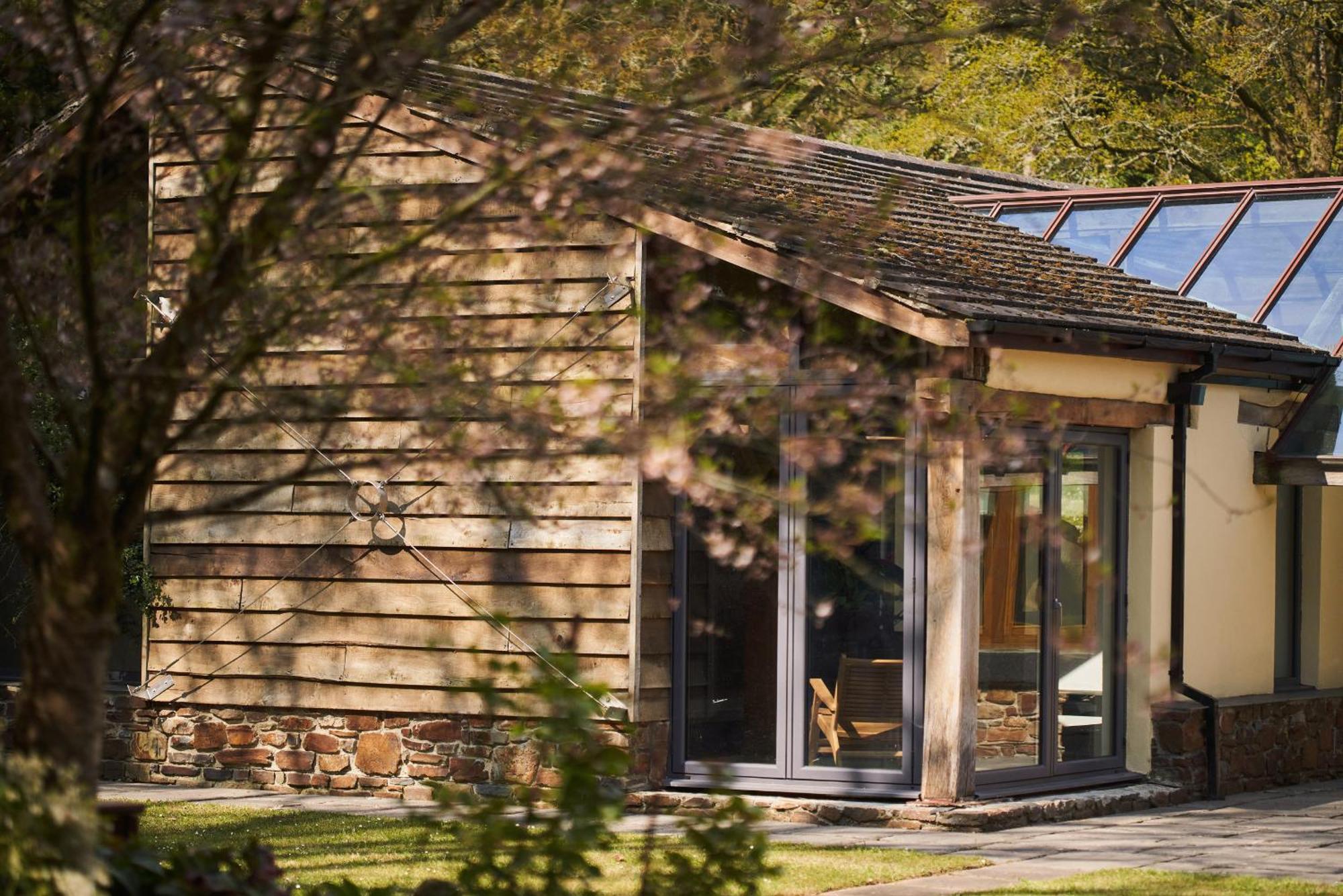 Swifts Return - With Hot Tub, Sauna And Indoor Pool *