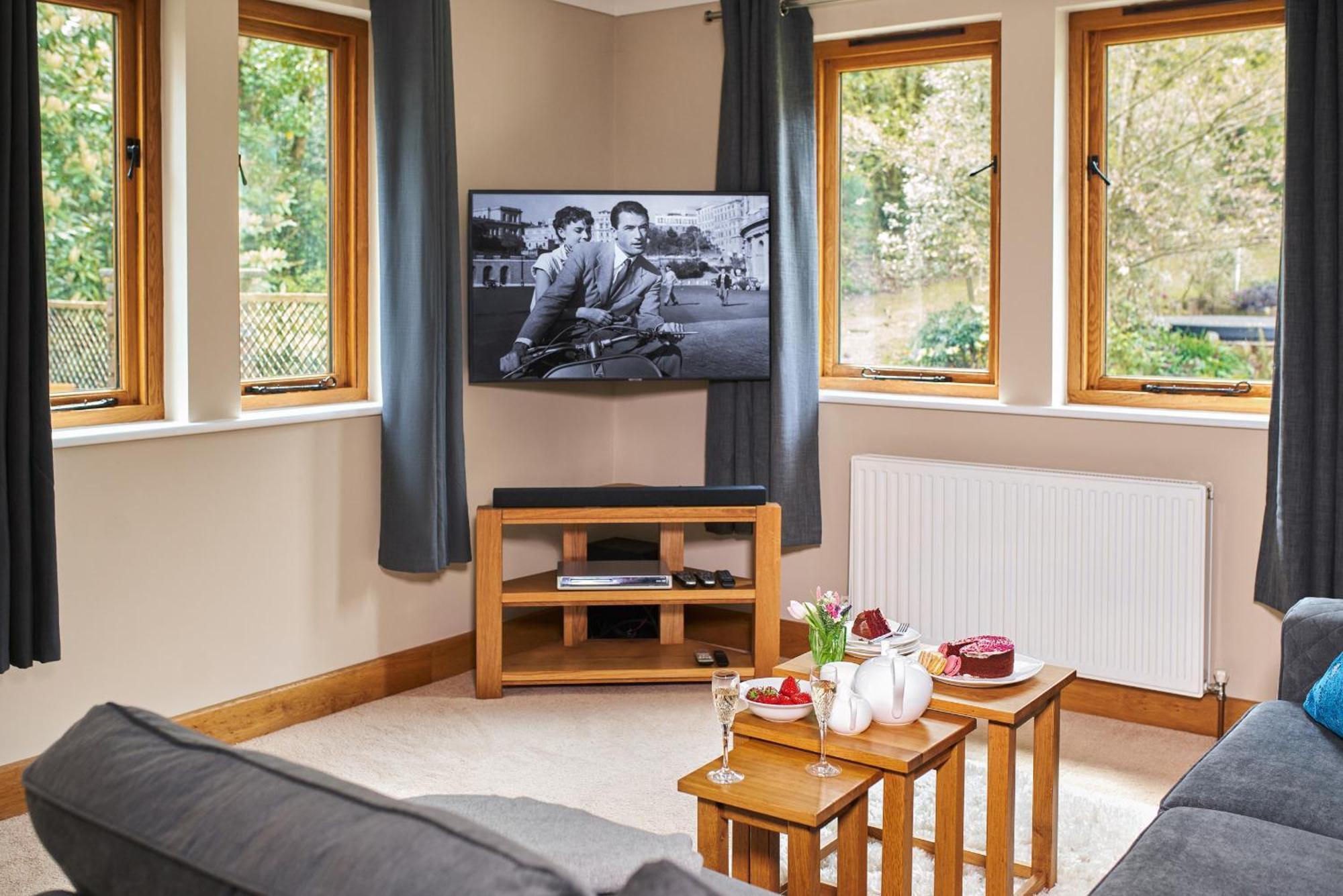 Swifts Return - With Hot Tub, Sauna And Indoor Pool Apartamento Exeter