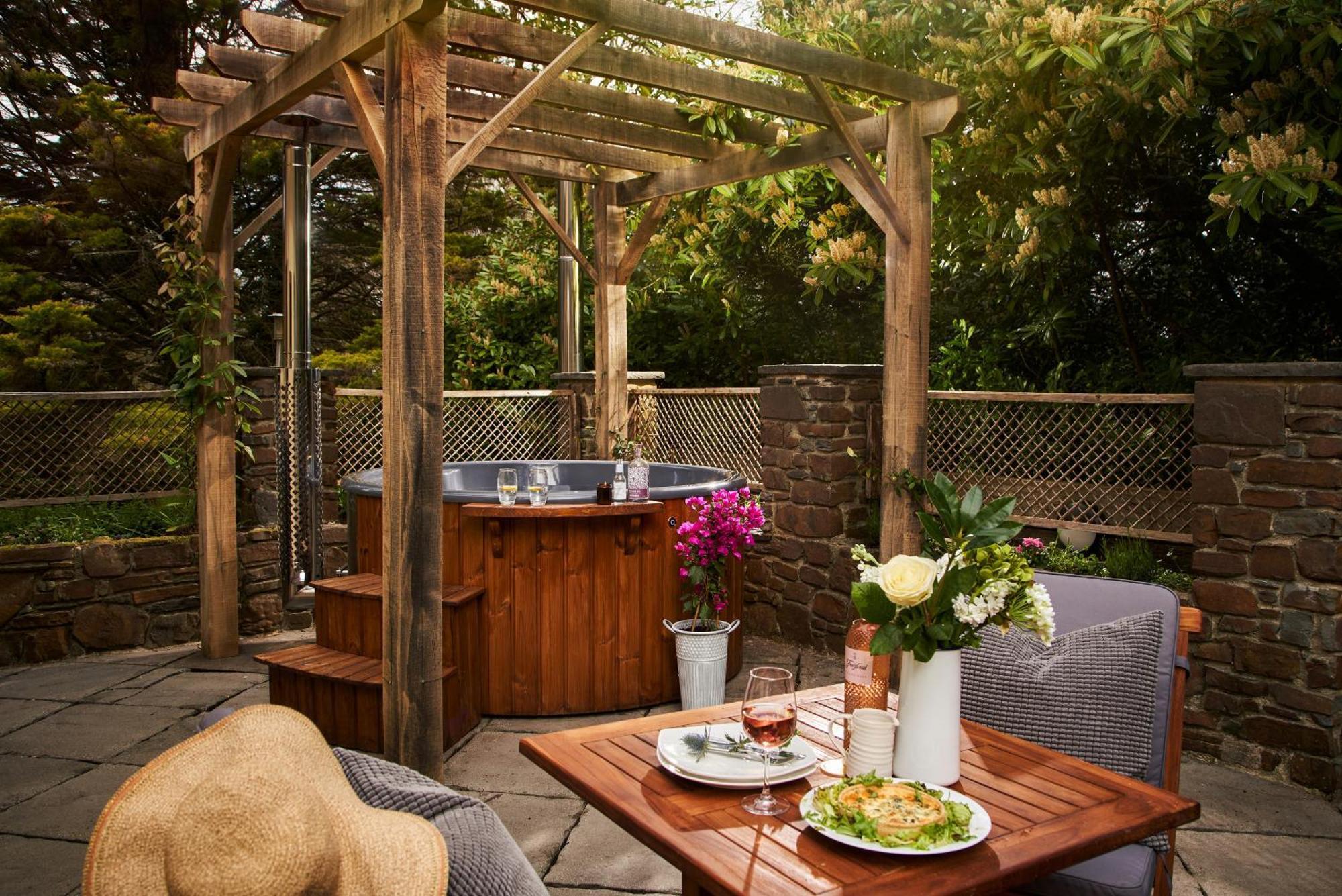Swifts Return - With Hot Tub, Sauna And Indoor Pool Apartamento Exeter
