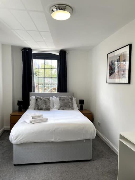 2 The Courtyard - For Business, Leisure Or Relocation Exeter