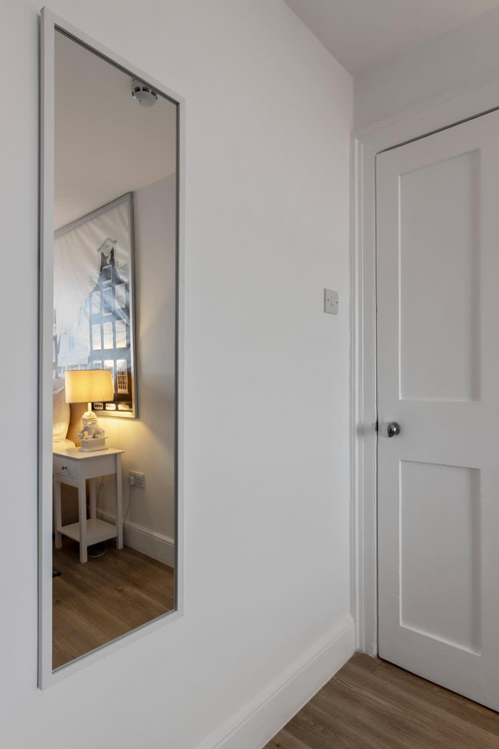 City Heights Sleeps 8 - Short Uk Holiday home