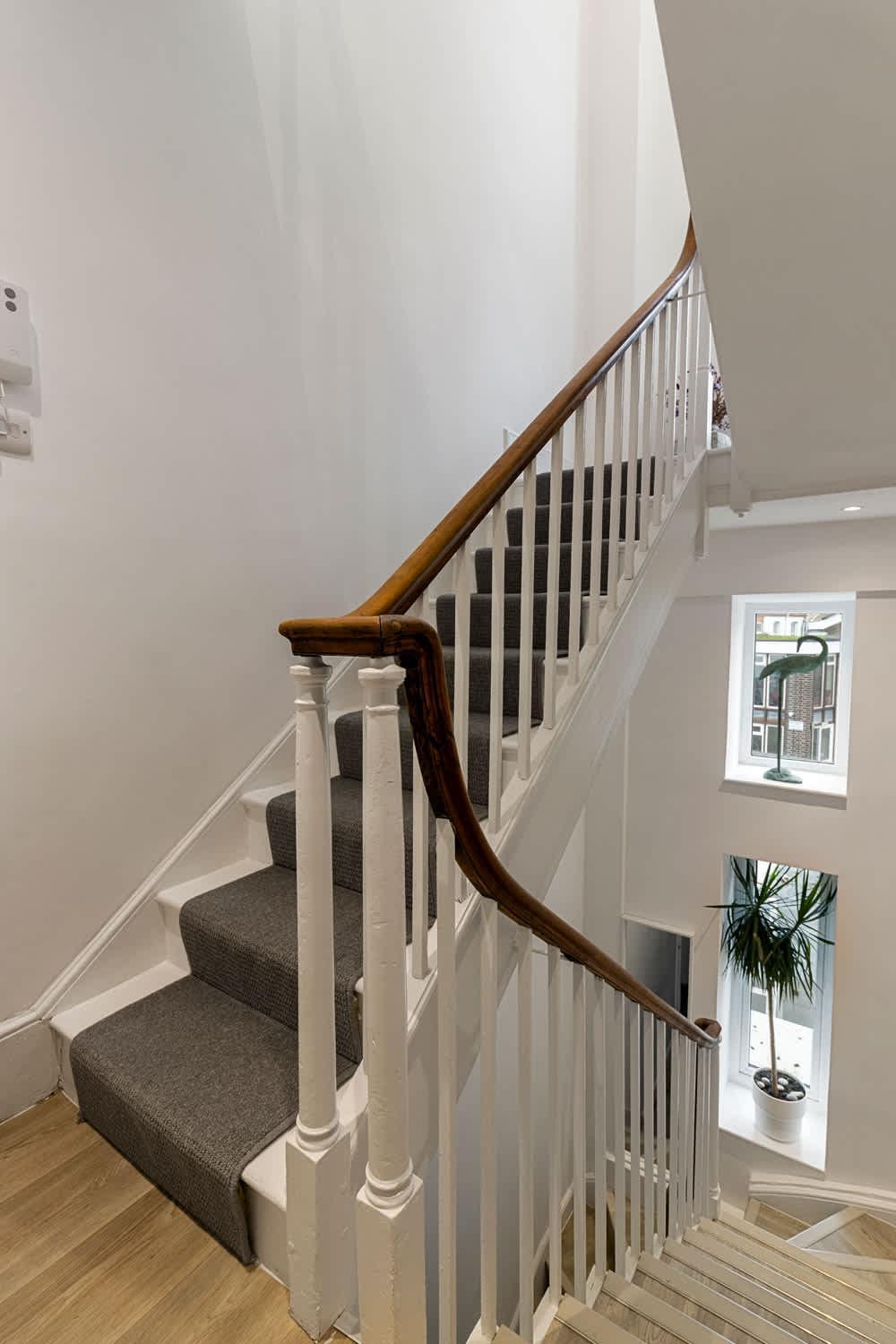 City Heights Sleeps 8 - Short Uk Holiday home Exeter