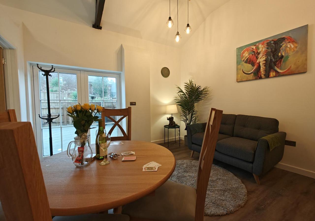 Wagon Linhay - Orange Elephant Holiday home *