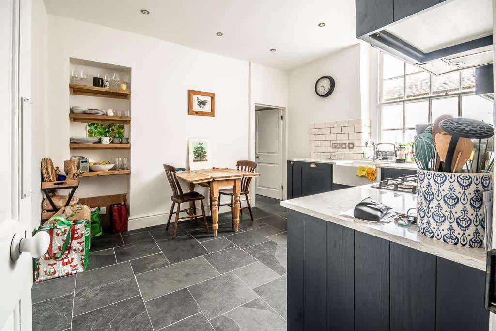 Casa de férias Grand Sleeps 6 - Short Uk Ltd Exeter