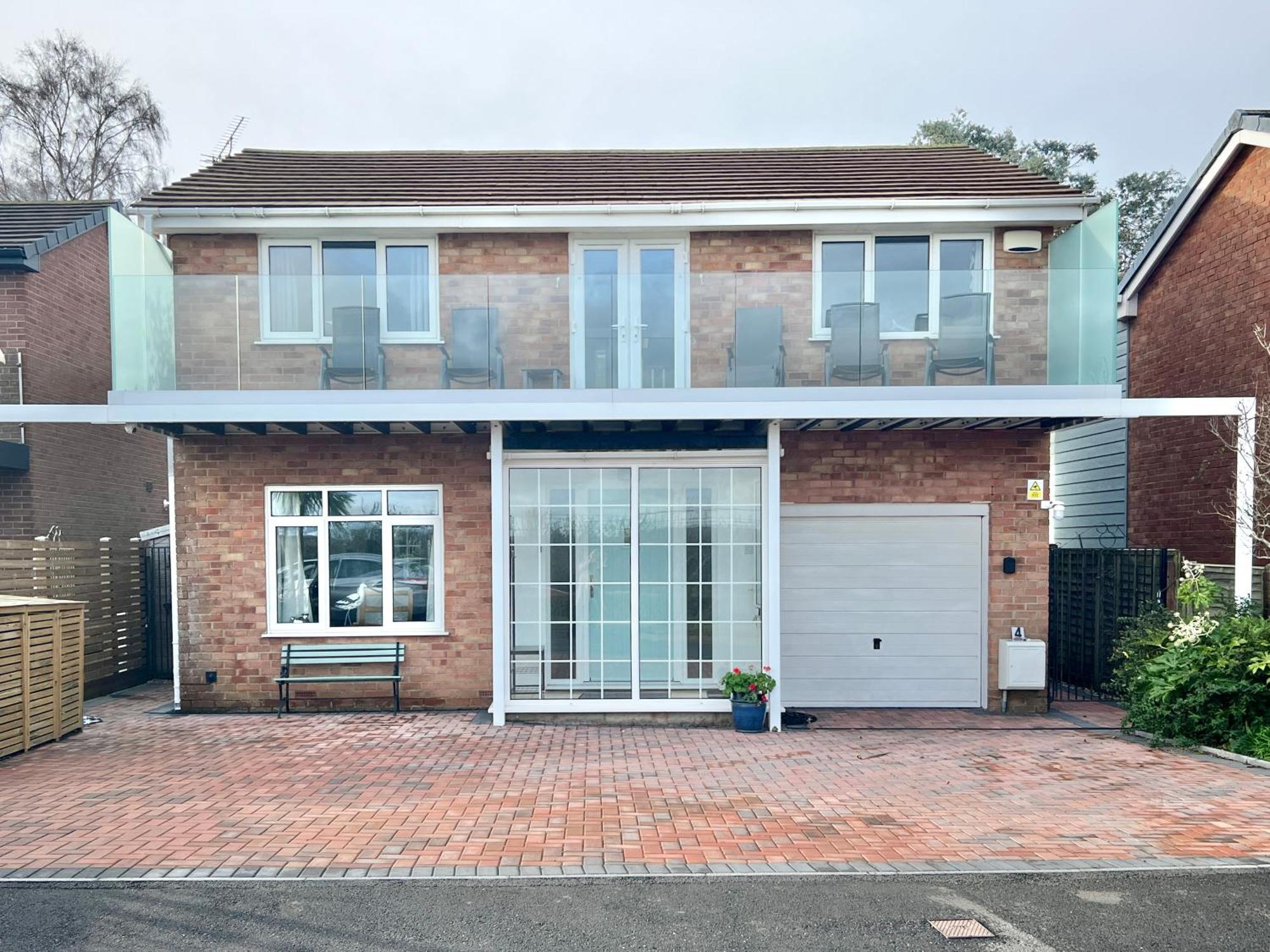 Casa de férias 4 Bed Retreat With Balcony & Estuary Views Exeter