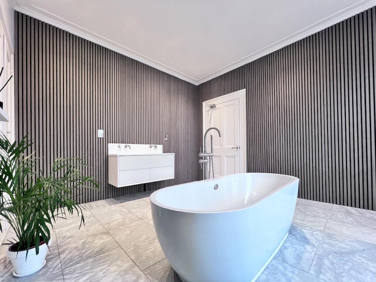 Exquisite Period House, Heart Of Exeter, Parking * Exeter