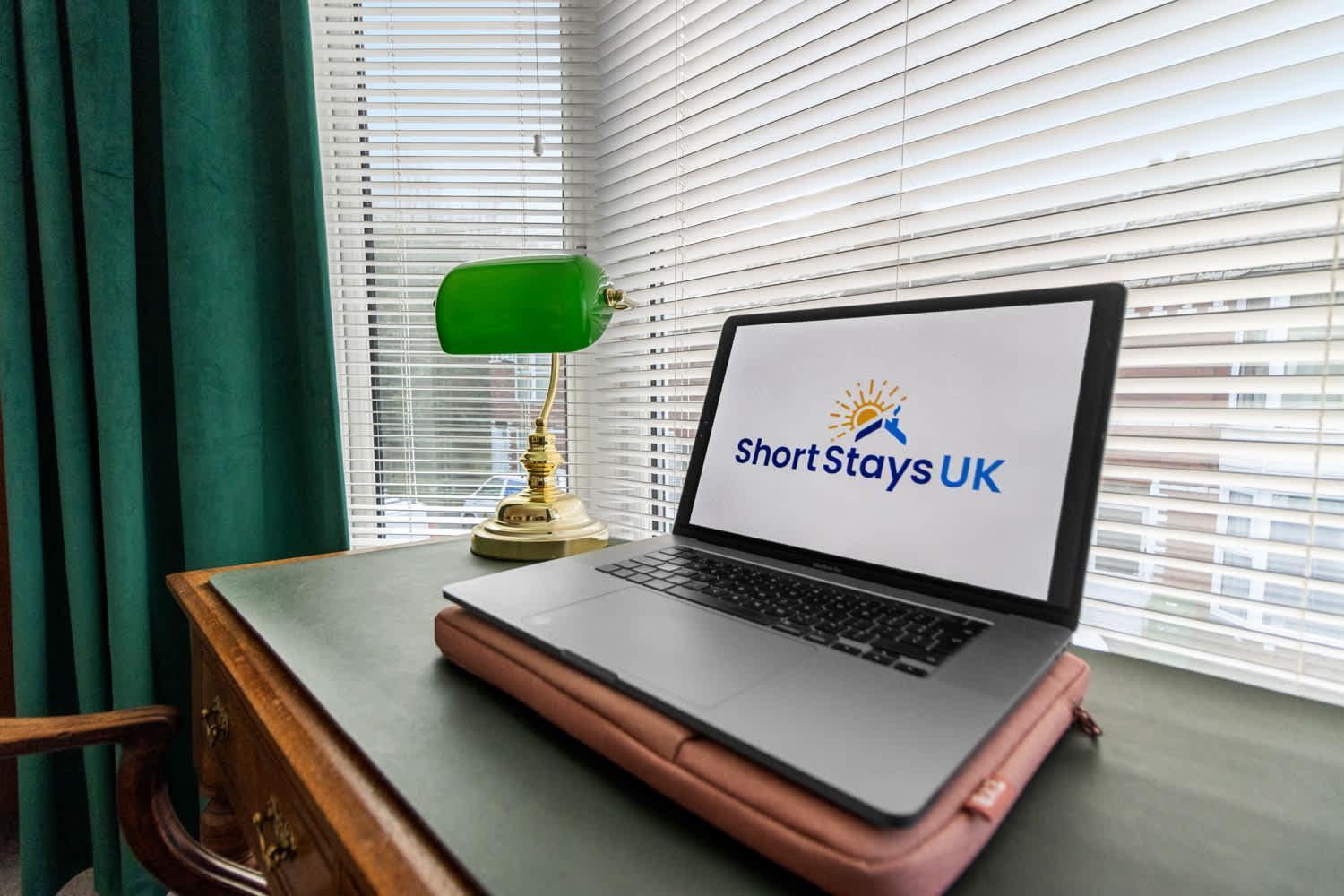Station House - Short Uk Ltd