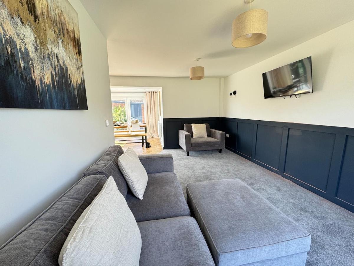 Modern & Spacious In - Smart Tv & Xbox Hébergement de vacances *