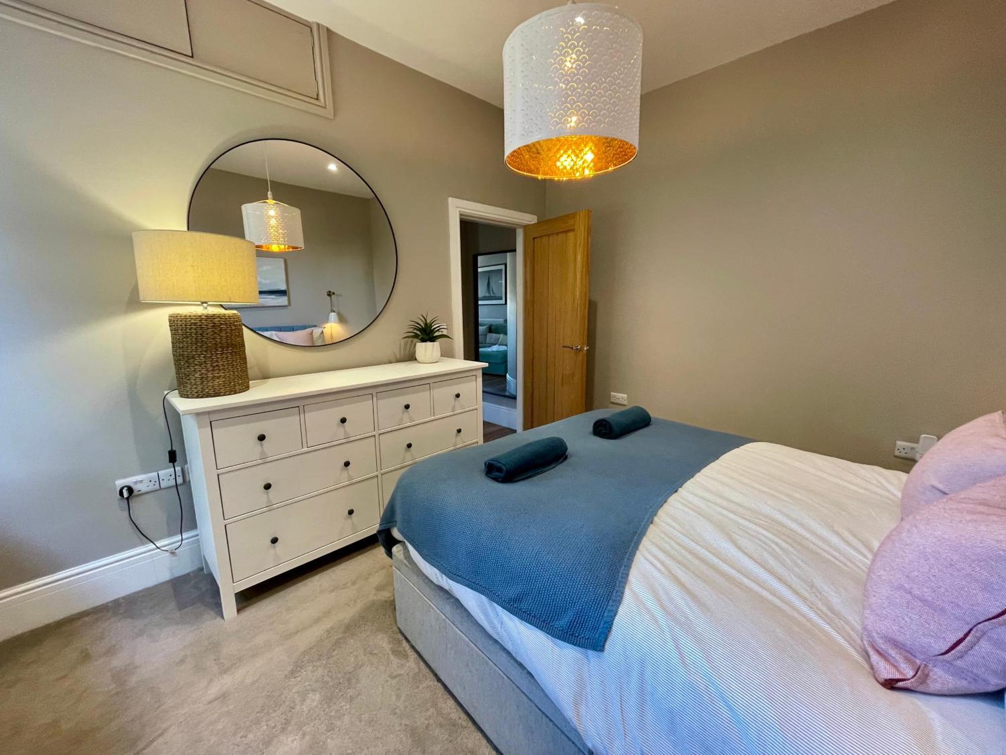 Nomi Homes - New - The Coffers - Budleigh Salterton - Exmouth - - Sleeps 4 *