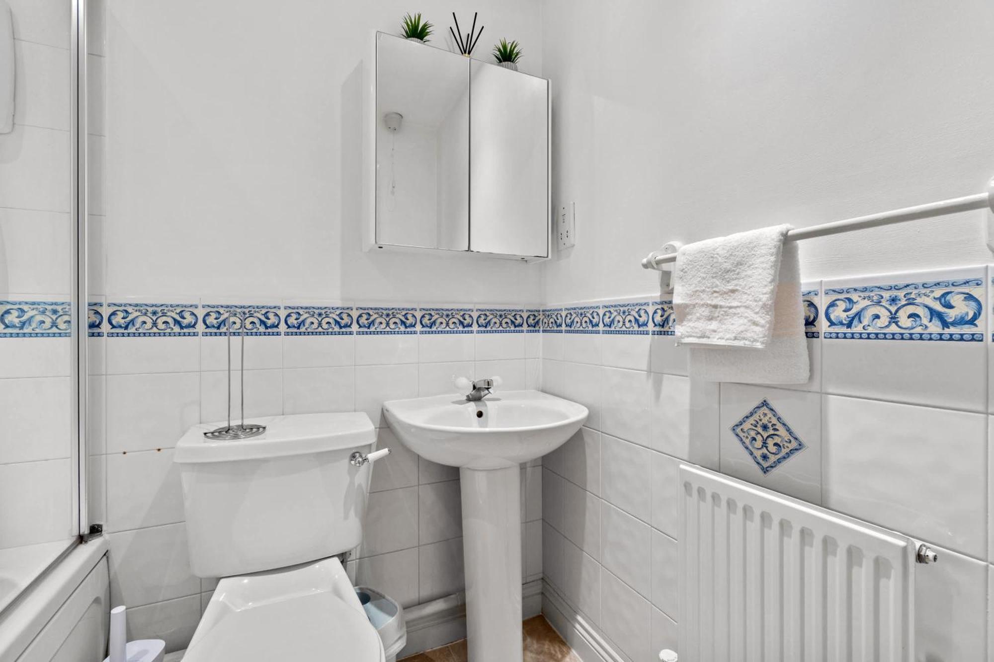 Apartment Free Parking Near Shelly *