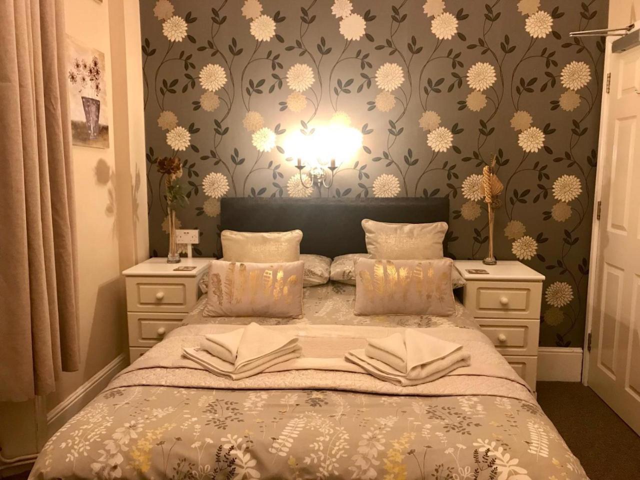 Braeside 3*