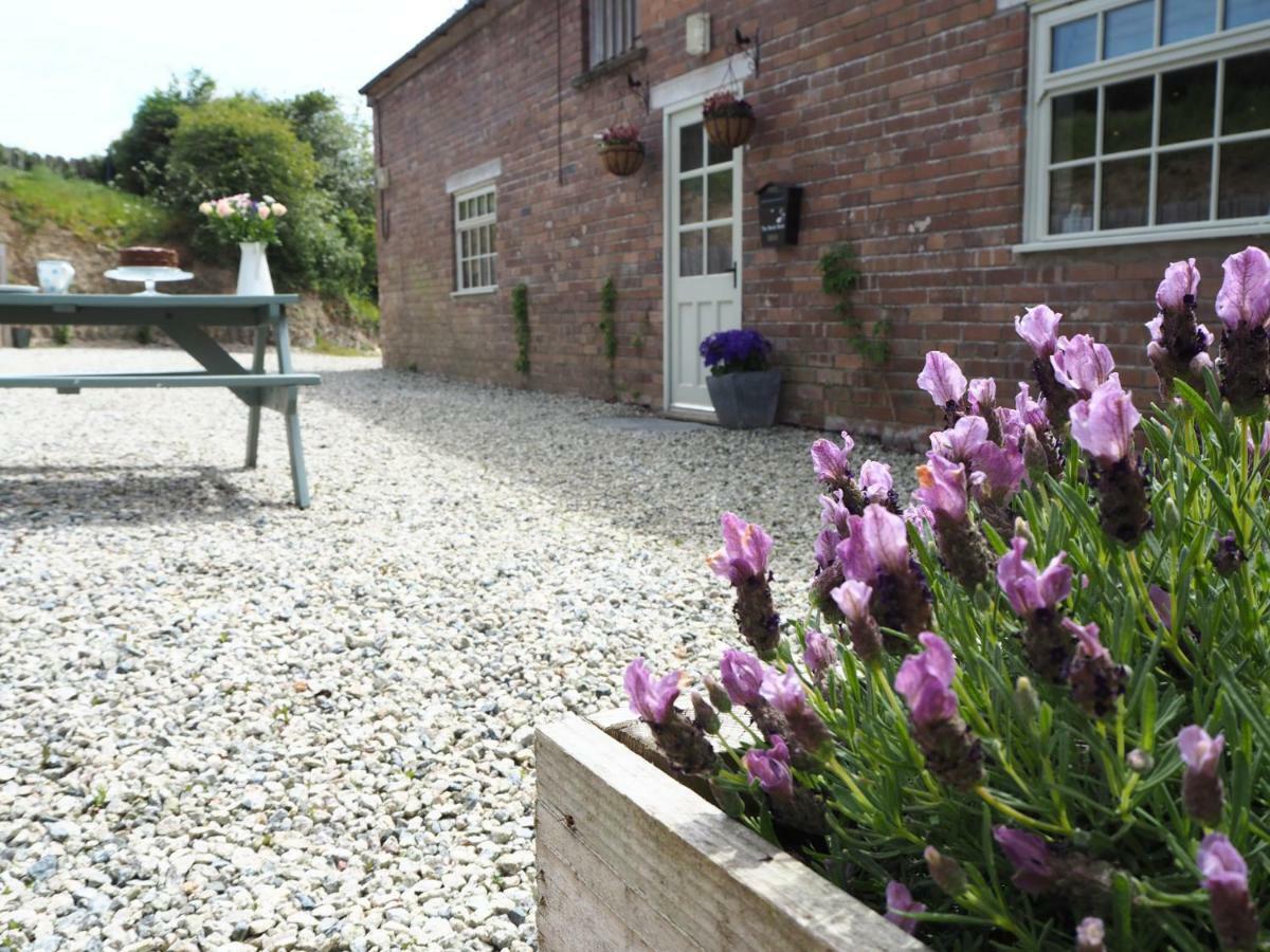 The Brick Barn, Drewsteignton *