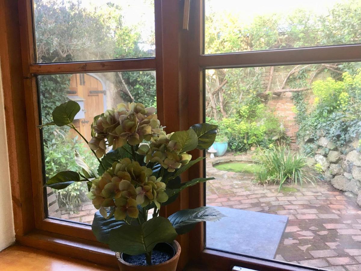 Holiday home Secret Garden Exeter