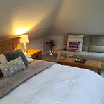 Valley House