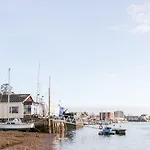 5 Exe Street