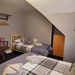 The Oakcliffe