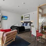 Exeter City Centre Apartments Eden Apartment