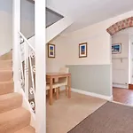 3 Mill Yard Cottages