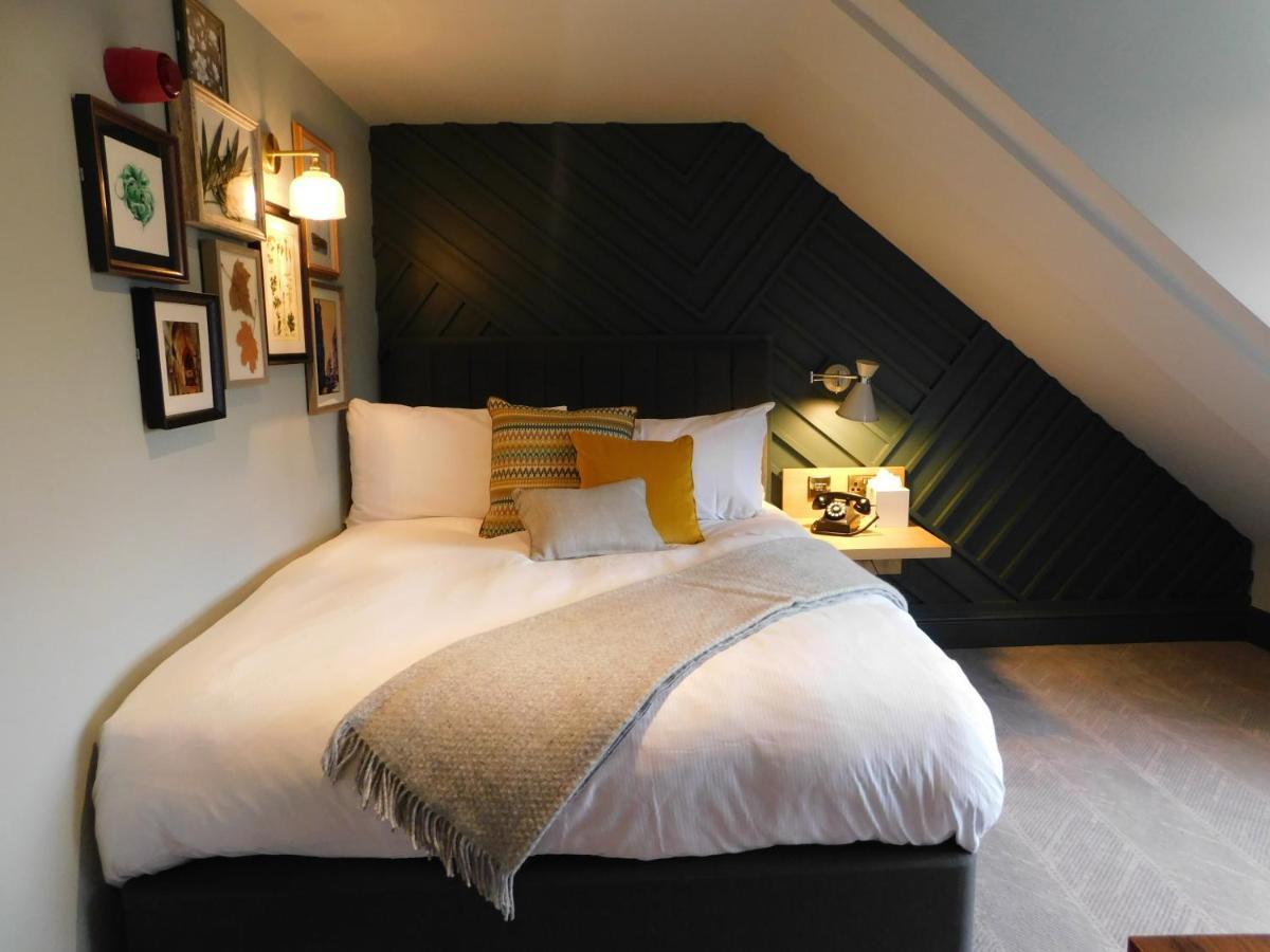 Gate Hotel