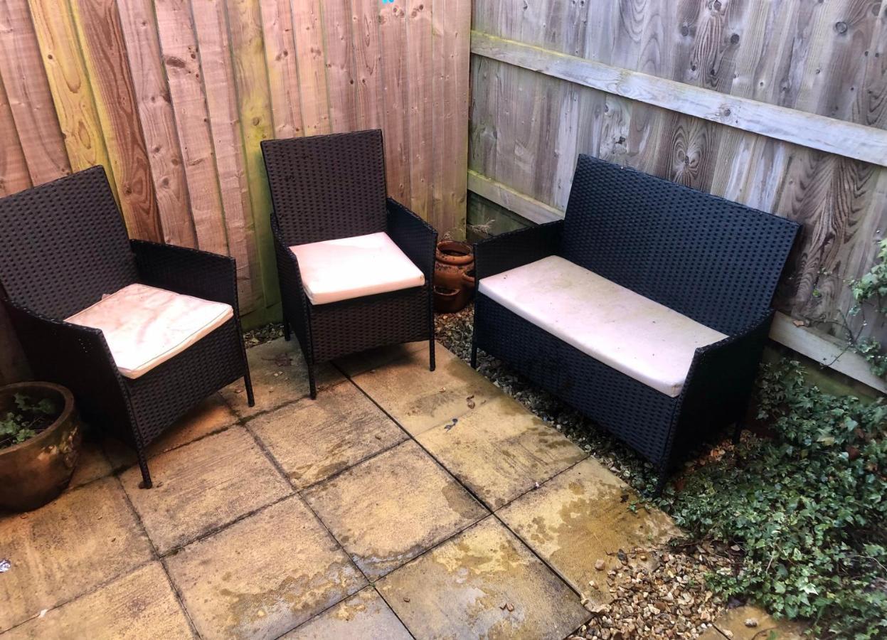 Holiday home Entire Two Bed Coach House Super King Beds Turn Into Singles Exeter