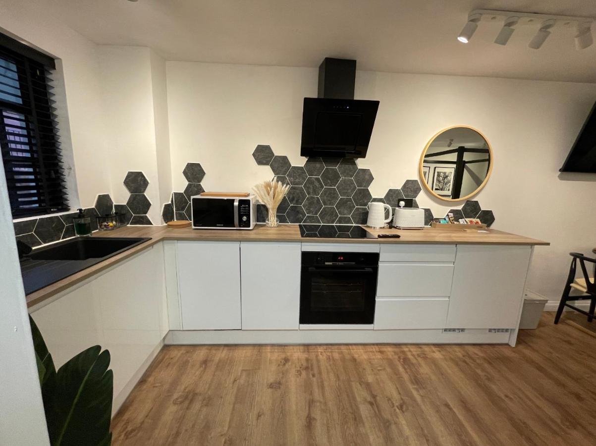 Ultra Modern Apartment, In * Exeter