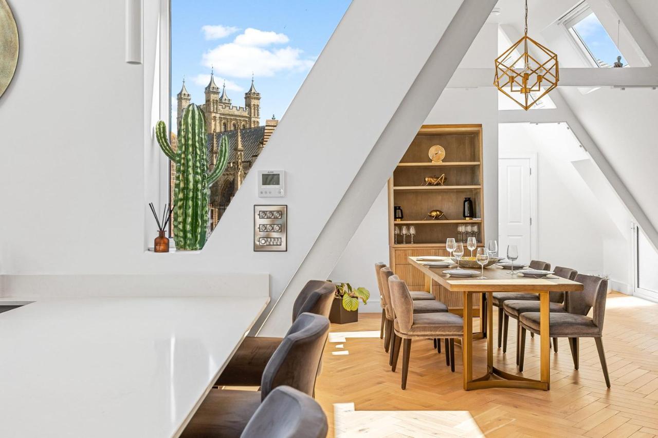 Cathedral Penthouse - Opulent, Elegant With Terrace Views Over Majestic Exeter