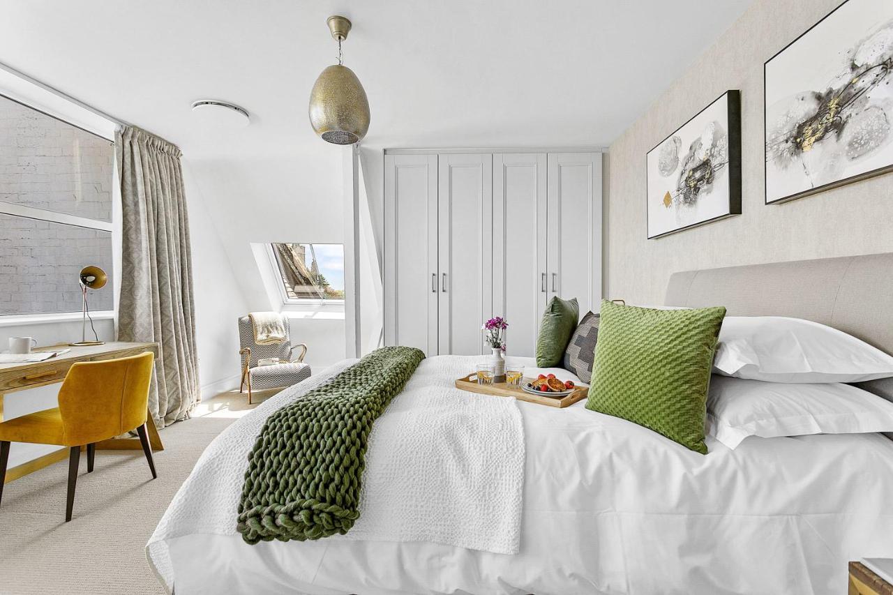 Cathedral Penthouse - Opulent, Elegant With Terrace Views Over Majestic
