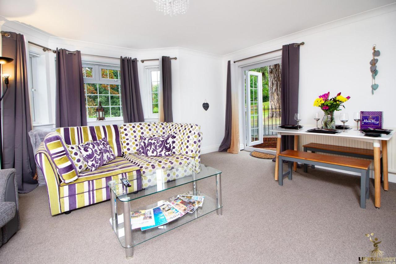 Apartment Station Close To Centre With Parking *