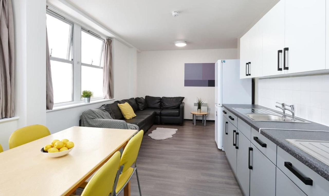 For Students Only Trendy Non-ensuite At Northernhay House In Exeter