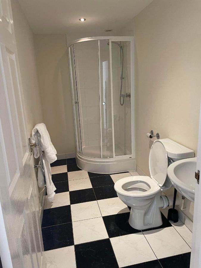 Stowey Arms Bed & Breakfast Exeter