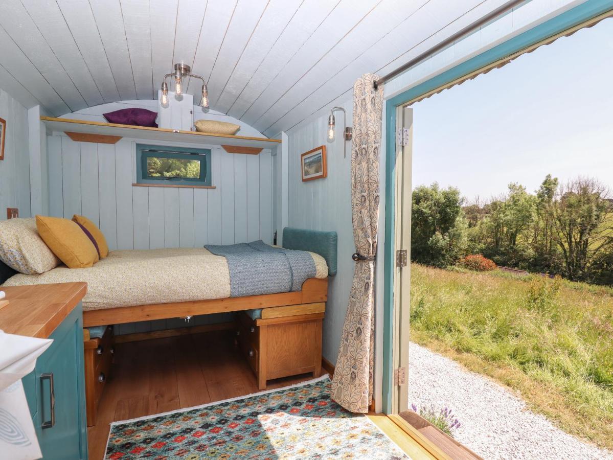 Holiday home Two Moors Shepherds Hut Exeter