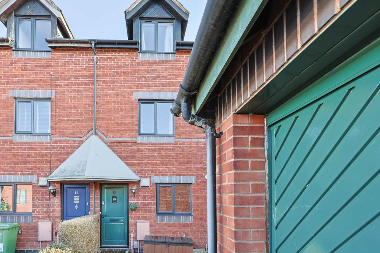 Chandlers Walk Modern Comfy Family In * Exeter
