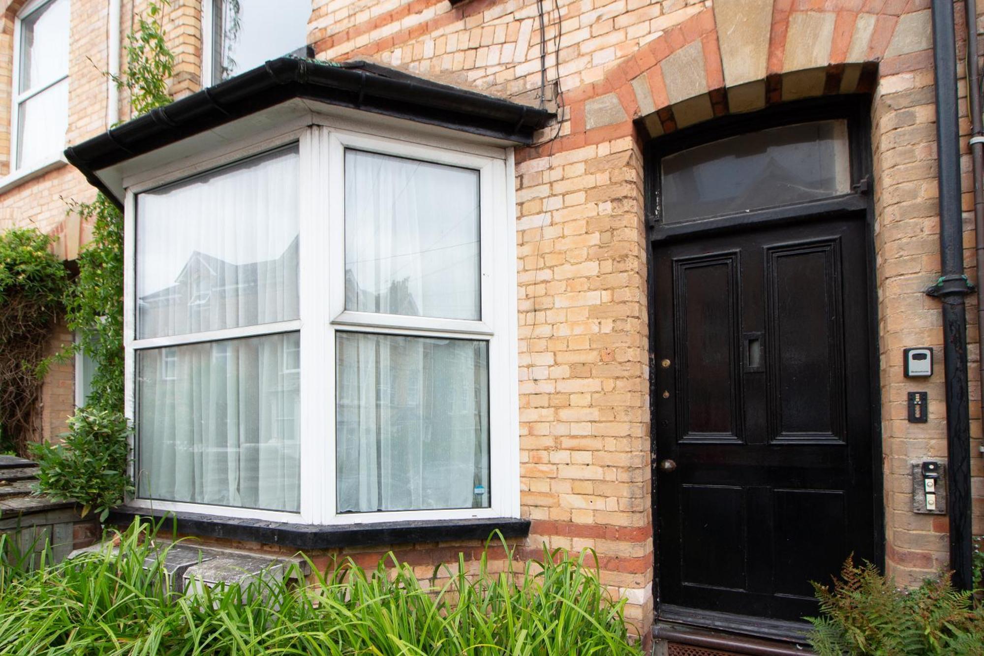 Apartment Raleigh Gf - Ground Floor 1 Bed Georgian Flat In The Centre Free Parking And Wifi *