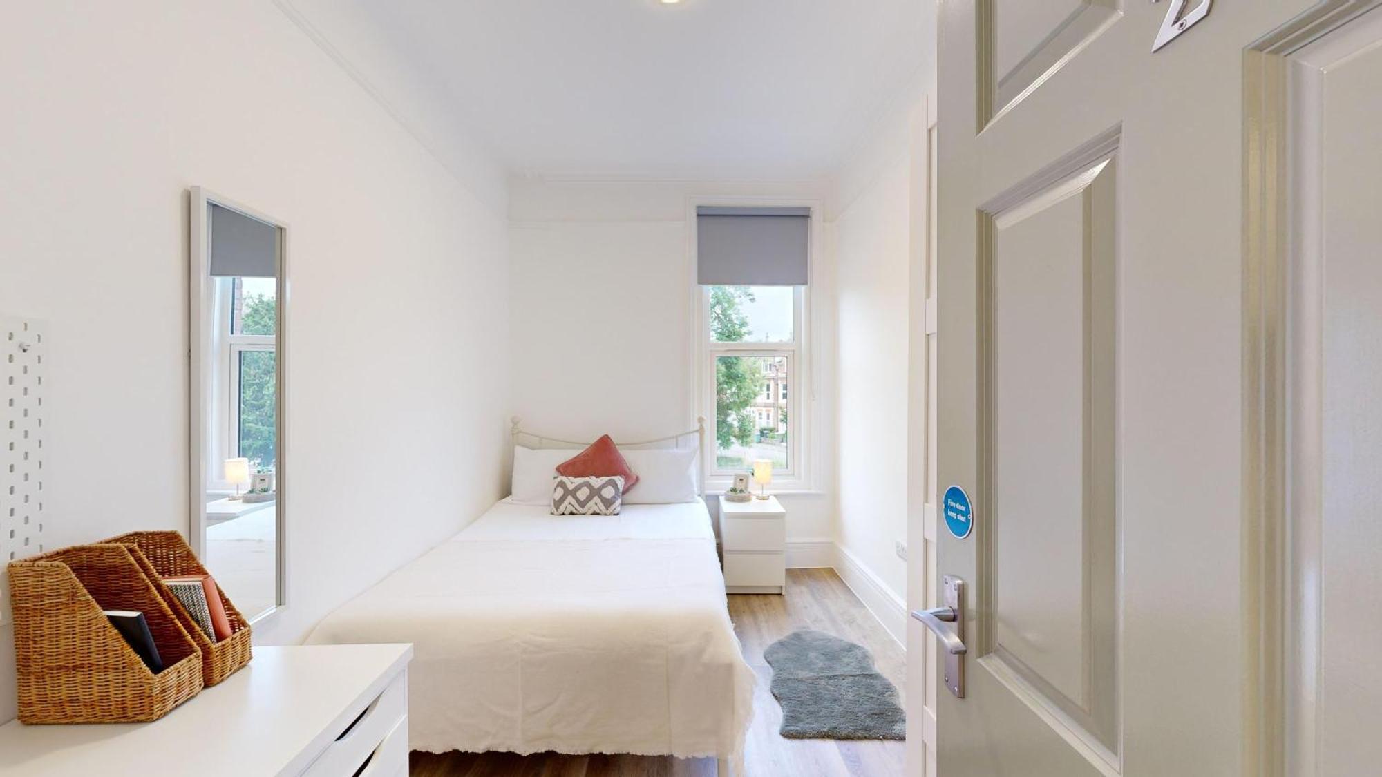 Apartment Spacious 7-bedroom