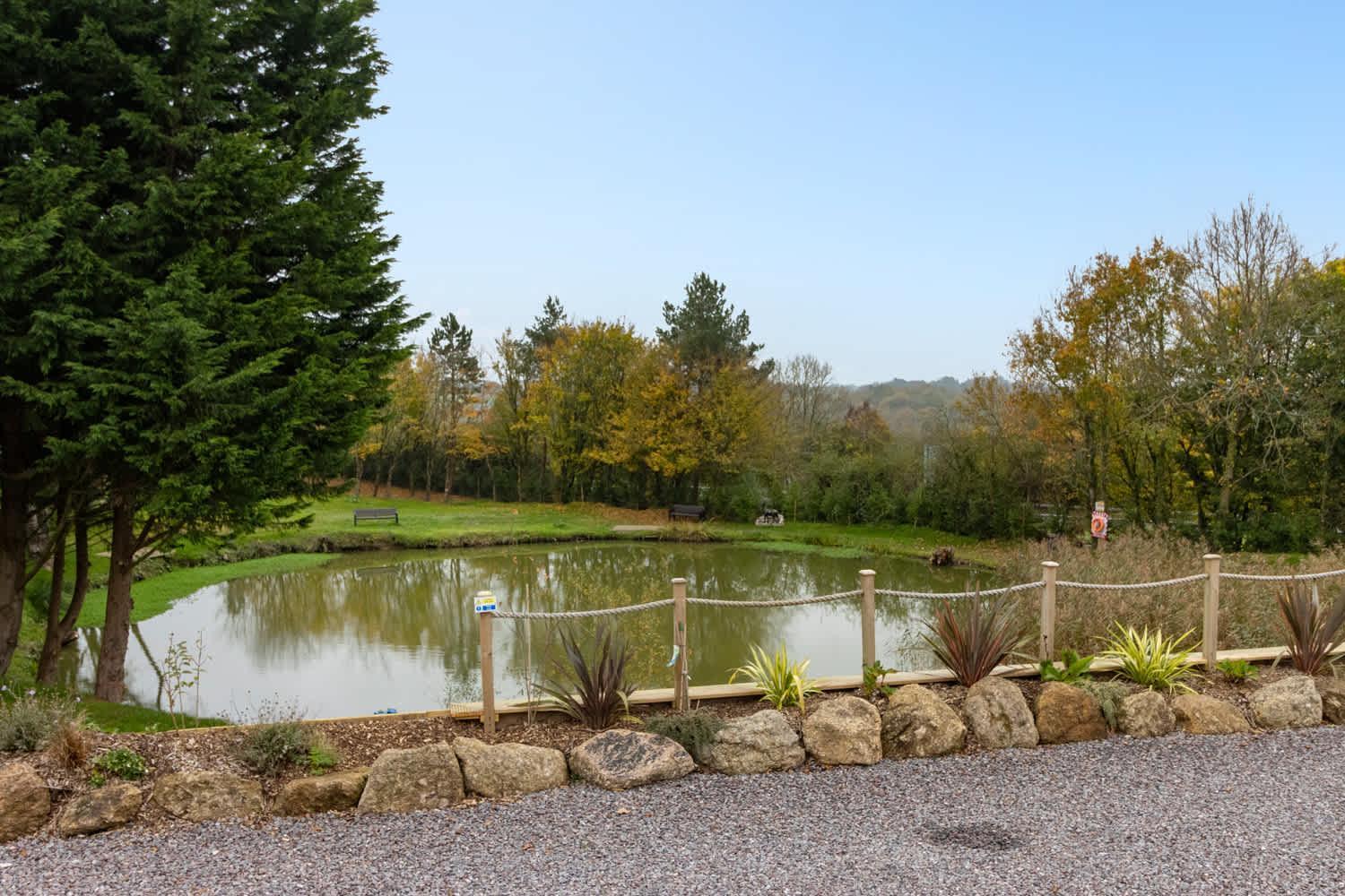 Chalet View - Fishing Lakes