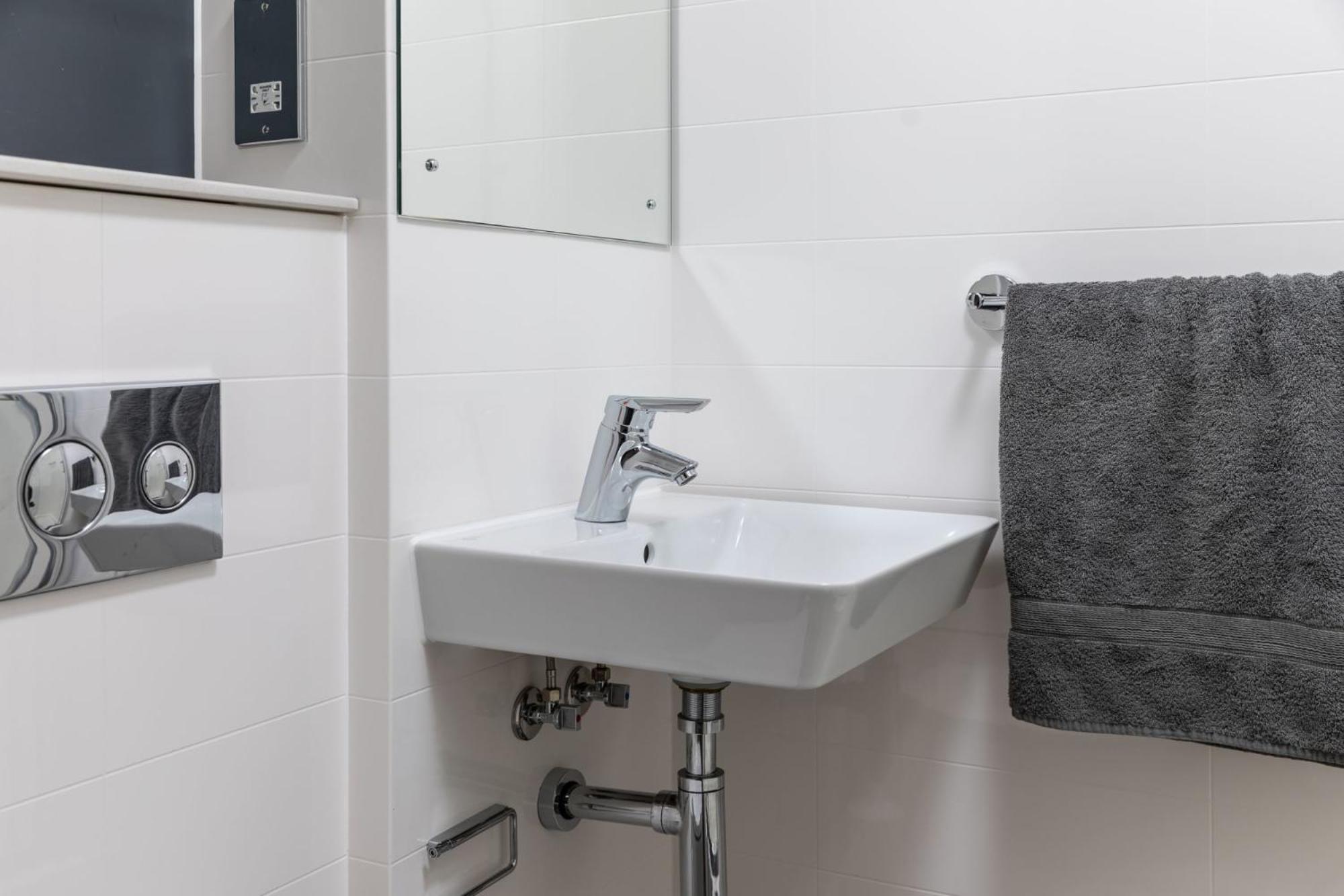 Apartment Modern Private Bedrooms At The Depot In The Heart Of Exeter