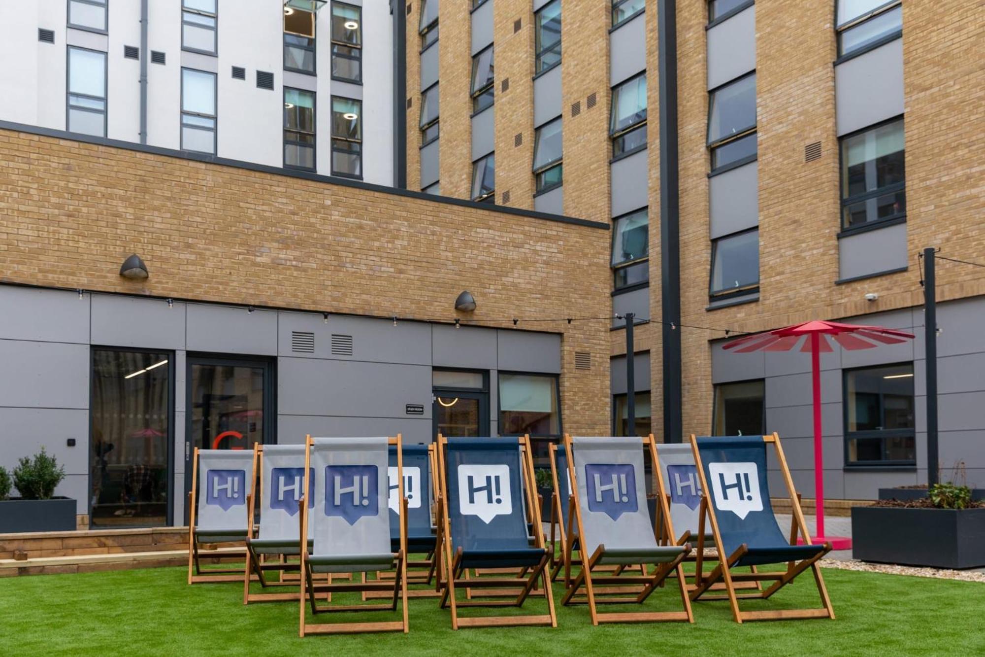 Apartment Modern Private Bedrooms At The Depot In The Heart Of Exeter