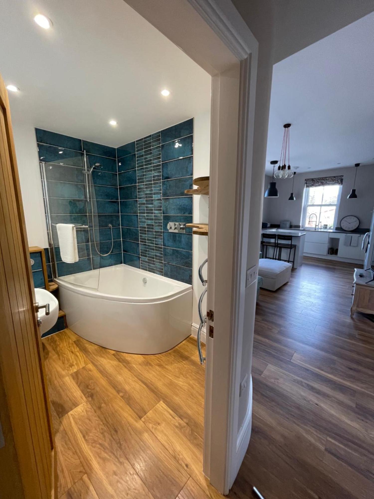 Nomi Homes - New - The Coffers - Budleigh Salterton - Exmouth - - Sleeps 4 Apartment Exeter
