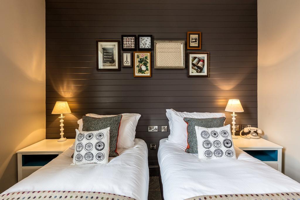 Gate Hotel