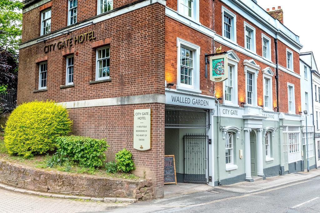 Gate Hotel