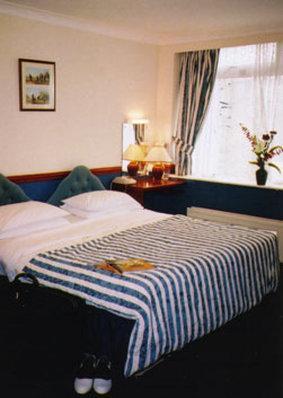 Fingle Glen Golf At Bishops Park 3* Exeter