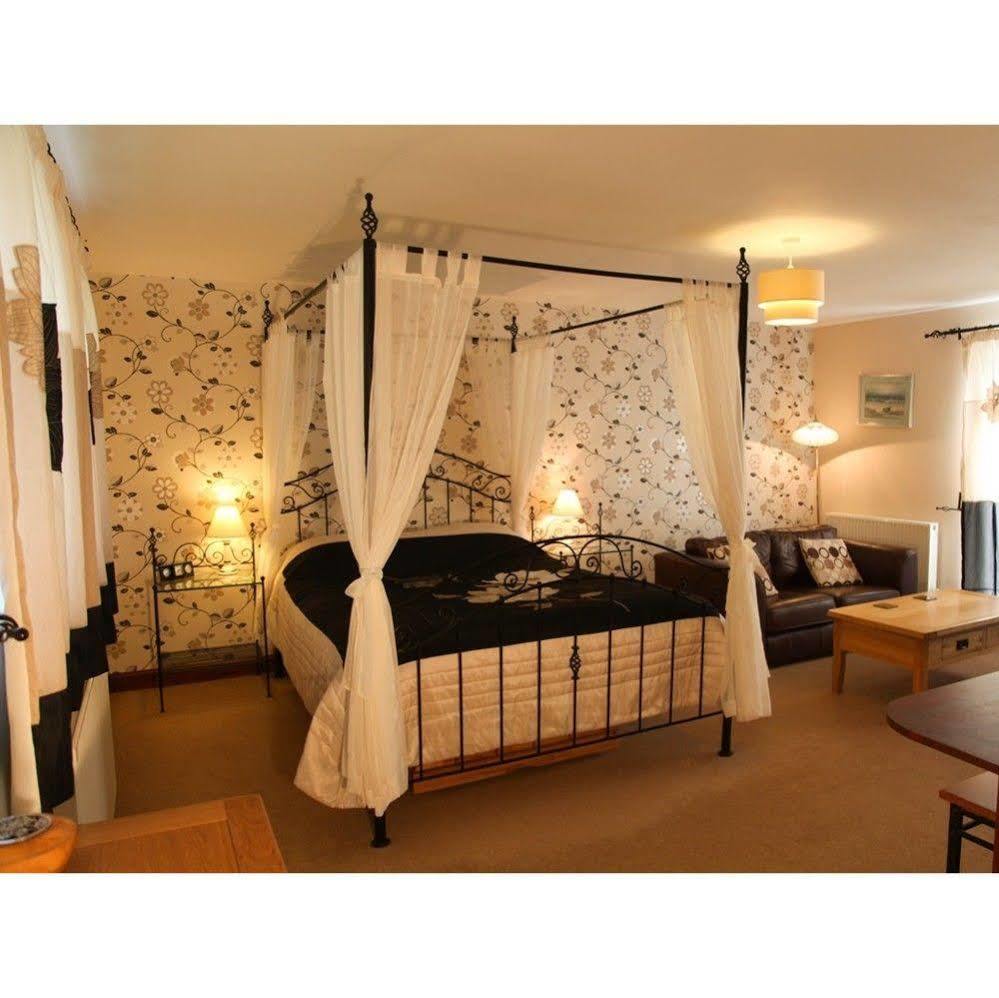 Lower Thornton Farm * Exeter